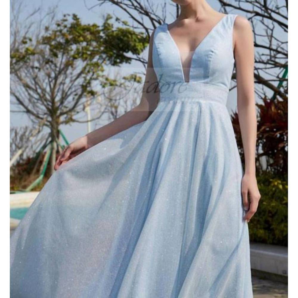 NEW JADORE evening gown in light blue